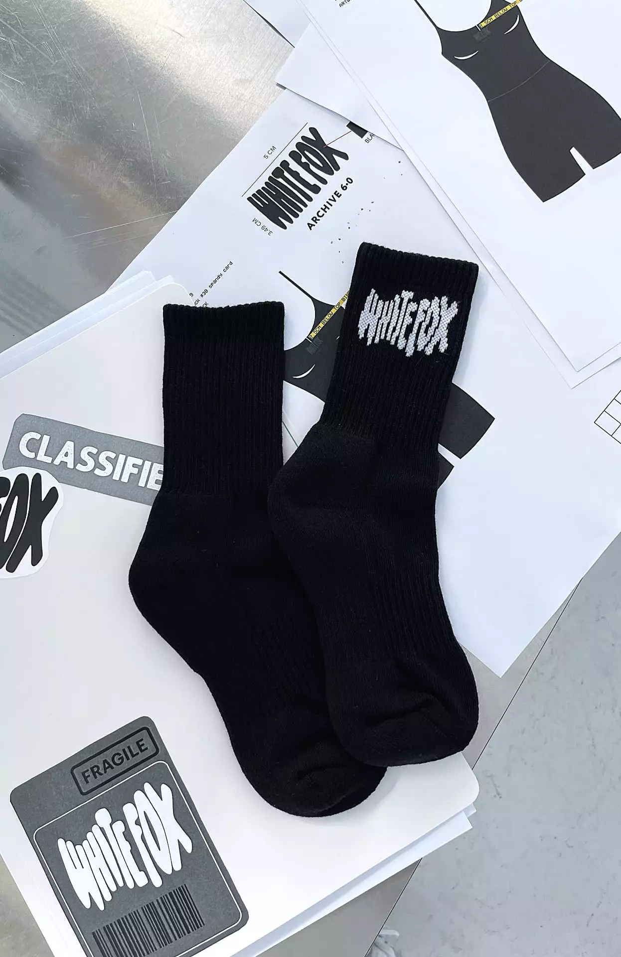 Archive 6.0 Socks Black