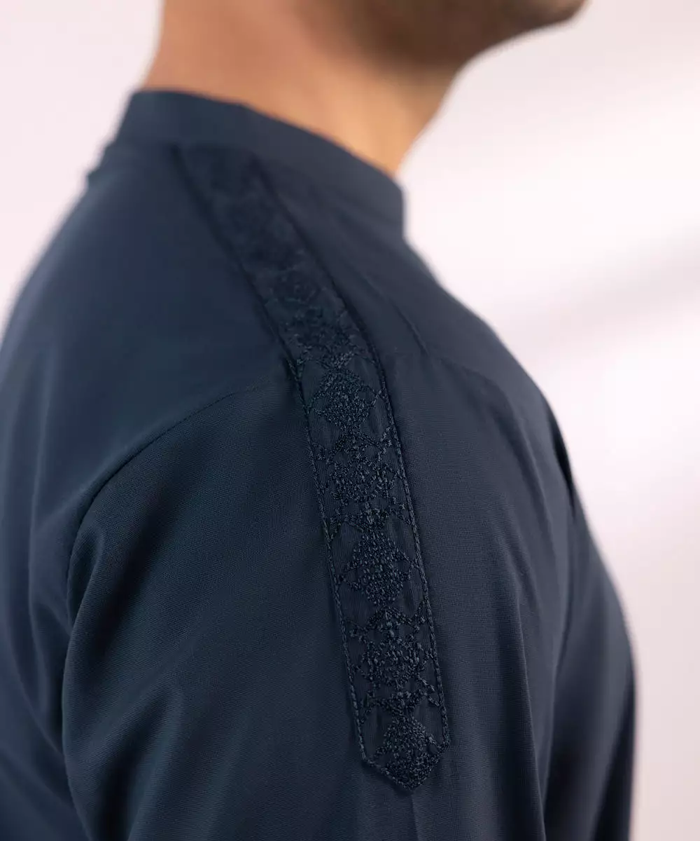 Embroidered Wash & Wear Suit