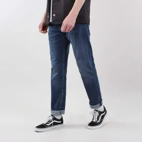 Levis 502 Regular Taper Fit Jeans