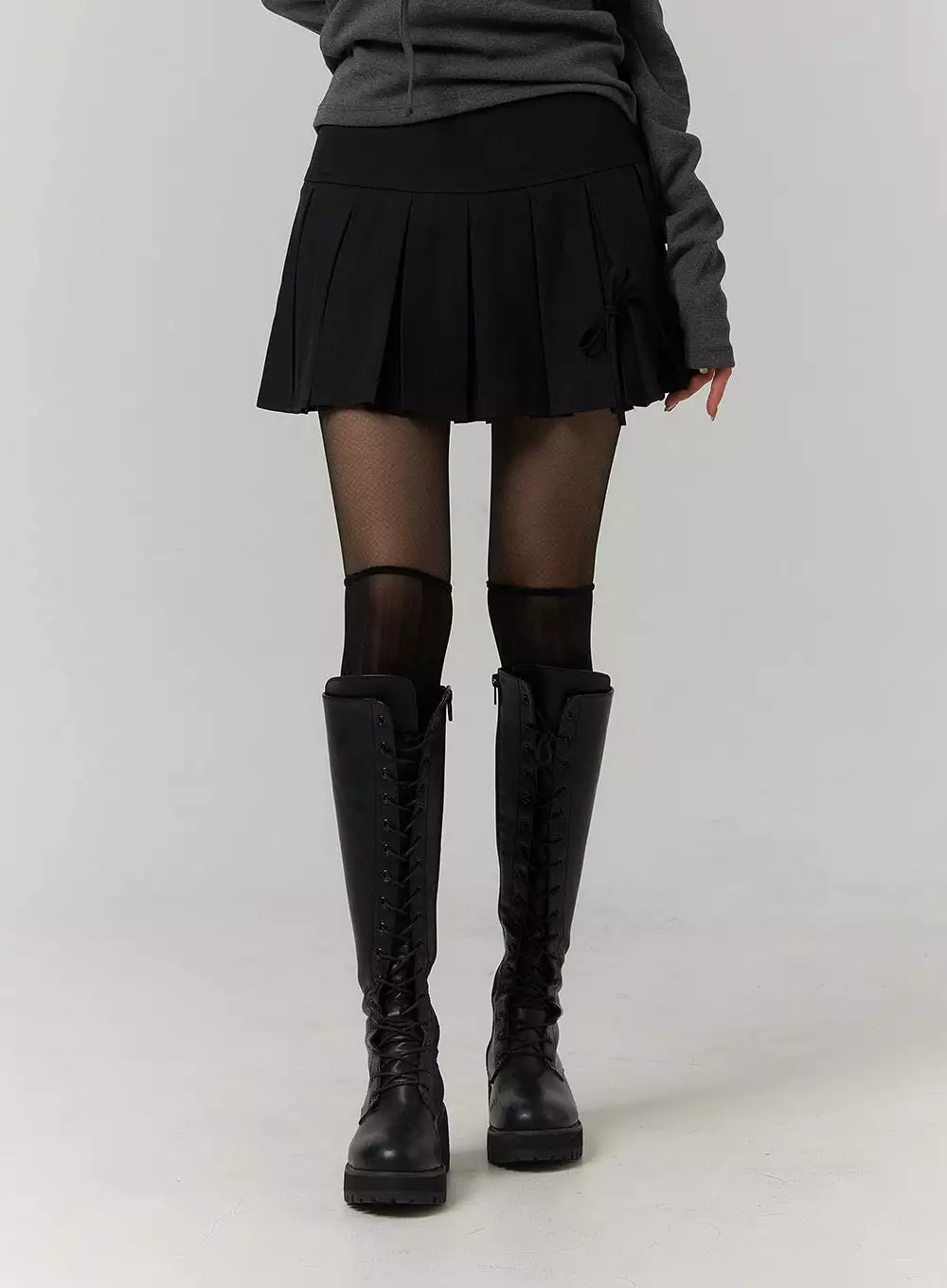 Low Rise Pleated Mini Skirt CJ418