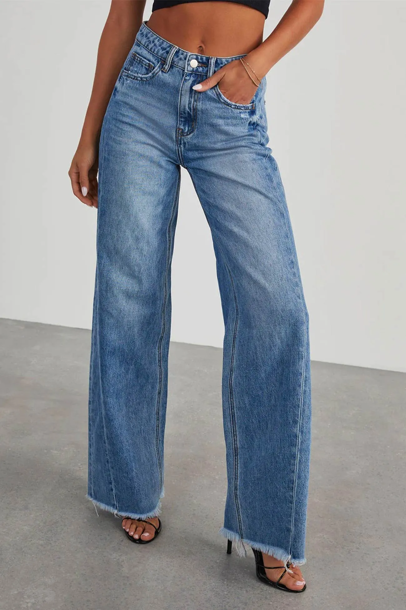 Mid-waisted Raw Edge Hem Jeans