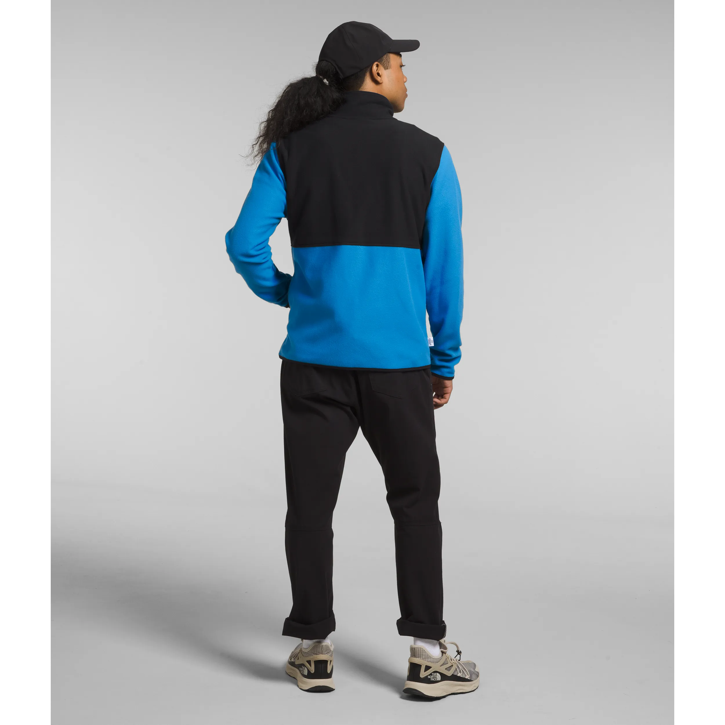 The North Face Men’s Alpine Polartec 100 Jacket in Optic Blue/Black