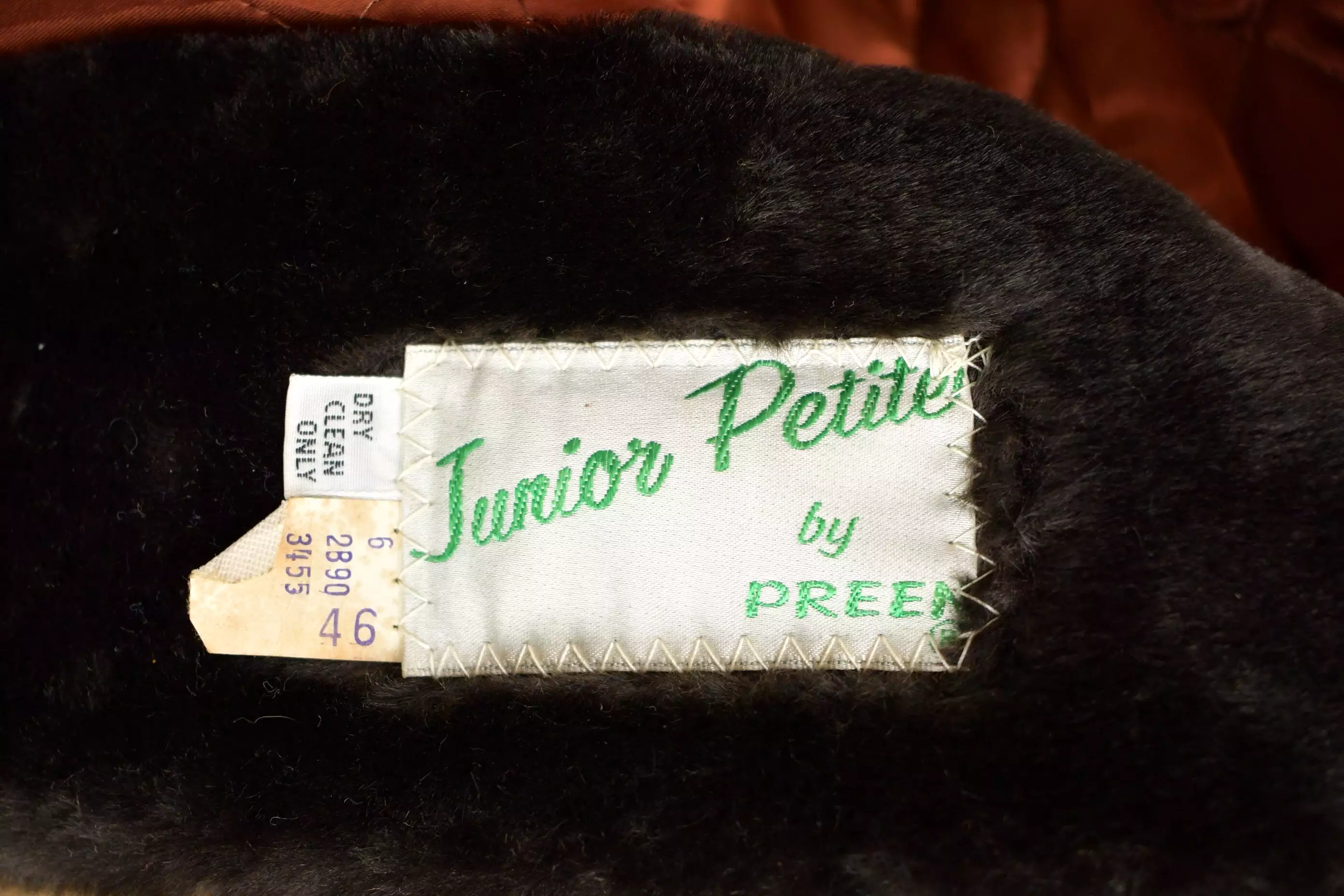 Vintage 1960s Junior Petite Fur Coat / Winter Outerwear / Streetwear Fashion / Full Length / Made In USA / All Over Print