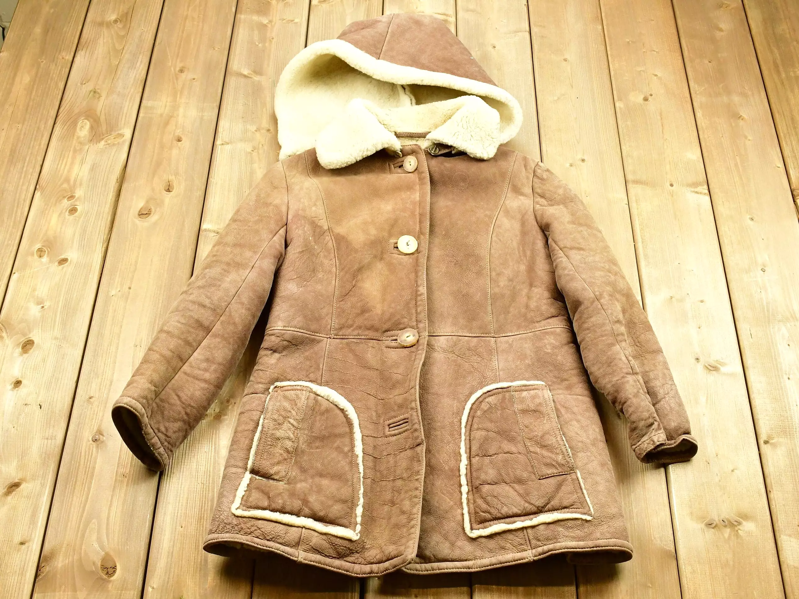 Vintage 1960s Shearling Long Coat / Winter Outerwear / Streetwear Fashion / Formal / Casual / True Vintage