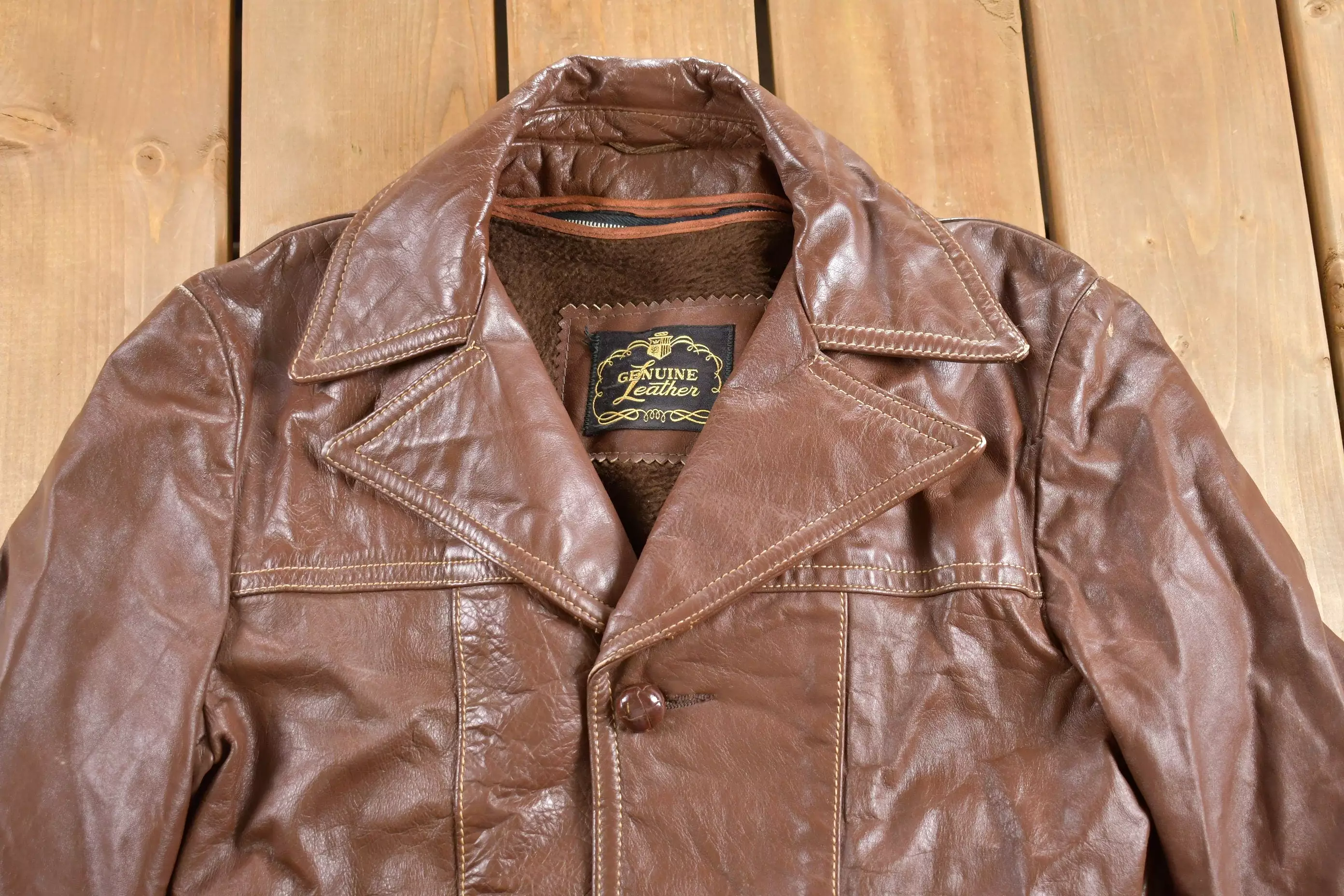 Vintage 1970s Genuine Leather Jacket / Fall Outerwear / Leather Coat / Winter Outerwear / Streetwear Fashion / Full Length / Tru